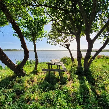 Big Fish 1 - Charming פראיה דה מירה